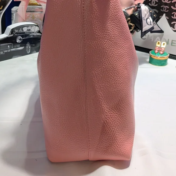 Michael Kors Junie Medium Leather Shoulder Bag - Salmon - Picture 4 of 14